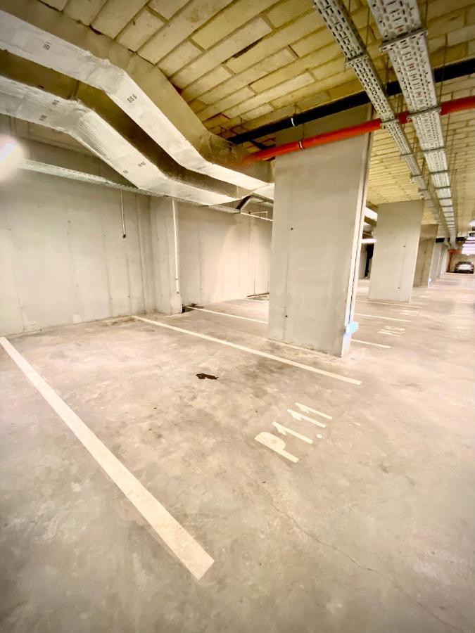 بوخارست Exquisite - Two Bedroom Apartment المظهر الخارجي الصورة